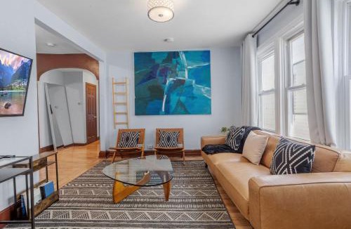 Ducktown House | 9 Bedroom, 14 Beds House Great for Big Groups Near Boardwalk, Tropicana