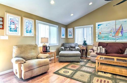 Ocean Pines House | 9 Mi to Ocean City Beaches: Retreat w/Patio