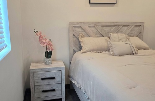 West Side House | A charming haven with 4 bedrooms in lovely Saint Paul. Family friendly