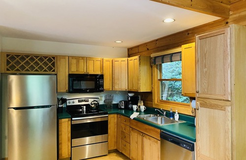 Banner Elk Cabin | A-Frame of Mind! A Banner Elk Favorite! Last Minute Availability -July 4th week!