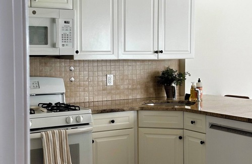 Spring Lake House | “A great family house!” in Spring Lake! 3 blocks from South End Pavilion.