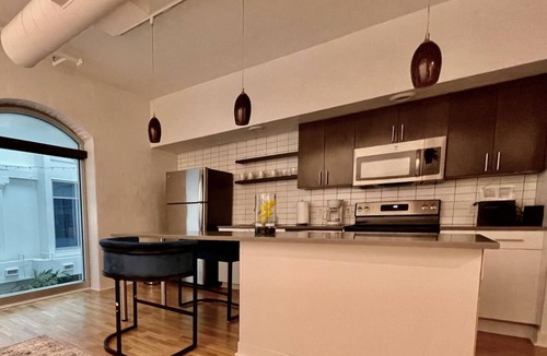 Old Market Apartment | A historic 700 square foot Atrium loft in the heart of the Old Market