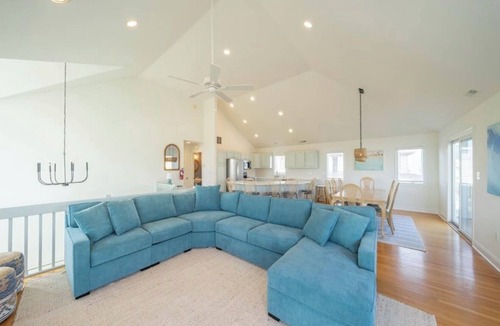 Avalon House | A Modern, Family-Friendly Escape in Avalon