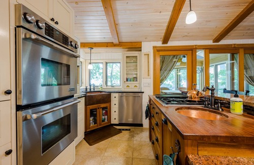 Clear Lake House | A New Retreat at Clear Clear Lake, A Uniquely Iowan Experience