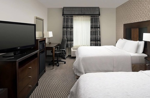 Athens Hotel | A Place You'll Surely Enjoy! 2 Relaxing Units, Indoor Pool, Free Breakfast!