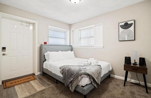 Peoria Apartment | A Trendy Escape close to Downtown Peoria