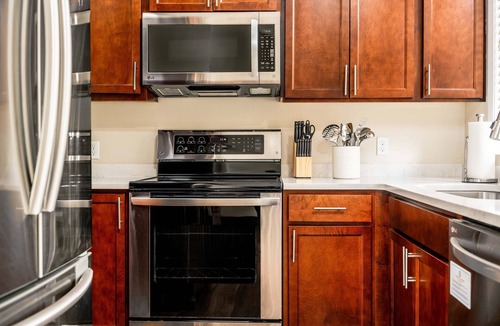 Fontana Condo | Abbey Springs Townhome - Golf Cart, Pools & Beach!