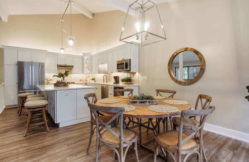 Fontana Condo | Abbey Springs - Private Community & Amenities!