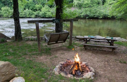 Sylva House | Above the River