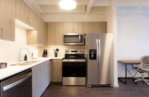 Washington Apartment | Above The Roots - Escape