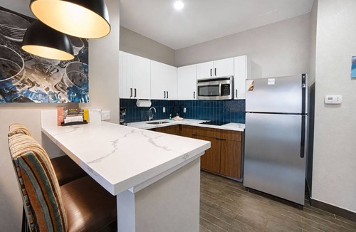 Webster Apartment | Accessible 1BR Suite | Free Daily Breakfast + Pool
