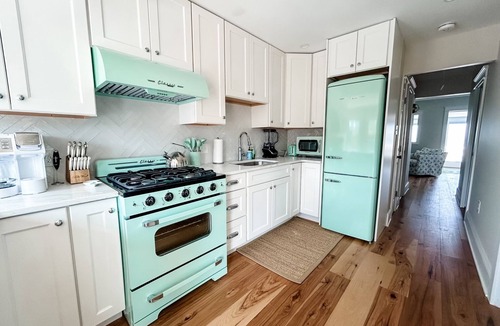 Ship Bottom Cottage | Adorable Bayfront Cottage; Heated Pool - 2 Bed & 2 Bath