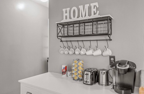 Maplewood House | Adorable Comfy Home- 3M Headquarter-Battle Creek Park- MOA- DTWN St. Paul
