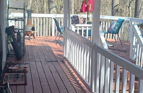 Cartersville House | Adorable Cottage Style Home near Lake Point- Hospital & Lake Allatoona