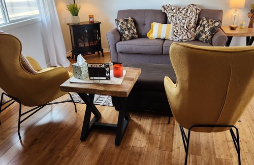 Rapid Valley House | Adorable house close to the airport!