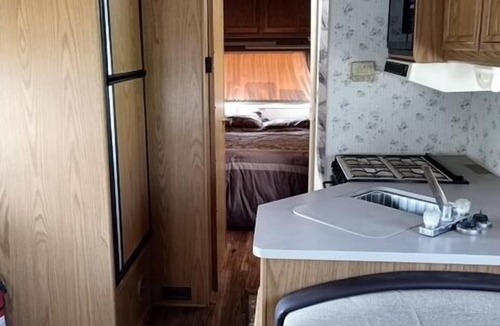 Southwest Meade RV Rental | Adventure Awaits! Spacious Camper, Off-Grid Experience