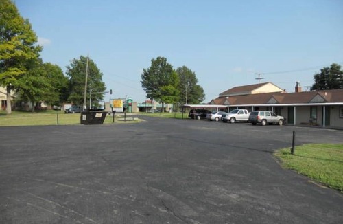 Harrisonville Hotel | Affordable Stay | Knights Inn Harrisonville | Free Parking