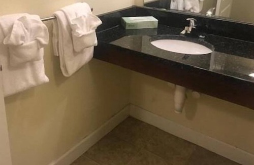 Westover Hotel | Affordable Suites Fayetteville