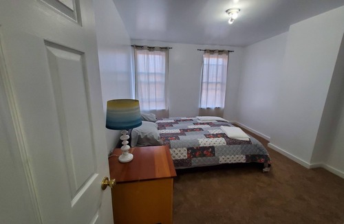 Downtown Baltimore House | Affordable Vacation home at Baltimore 1