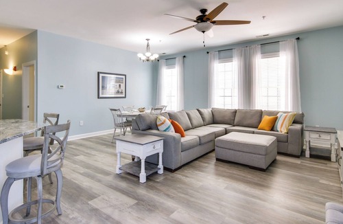 Villages of Five Points Condo | Airy Lewes Condo with Community Pool!