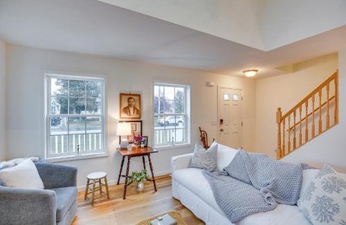 West Cape May House | Airy West Cape May Cottage < 1 Mi to Beach!