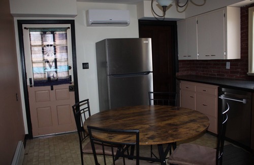 Roaring Spring Apartment | All one floor Charming large2 bedroom, LR, sunrm, kitchen, 1 Full & 1 half bath