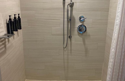 McNeil Hotel | Aloft by Marriott Austin Northwest