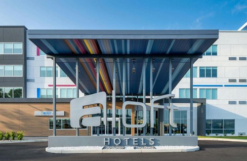 Florence Hotel | Aloft by Marriott Florence