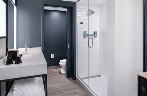 Midtown Ocean City Hotel | Aloft by Marriott Ocean City