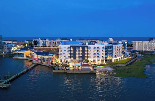 Midtown Ocean City Hotel | Aloft by Marriott Ocean City