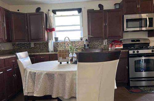 West Falls Church House | Aloha of Falls Church 1