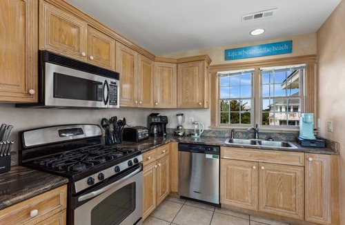 Buck Island House | Alotta Coladas Pool, Hot Tub & Ocean Views