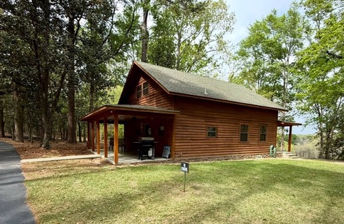 Appling County Cabin | Altamaha River Cabin–Fisherman & Hunter’s Dream-Private Boat Ramp-Next to WMA