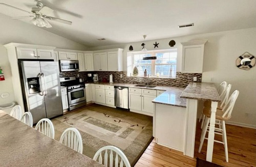 Wildwood Crest Villa | Amazing 6 Bedroom Wildwood Crest Townhome