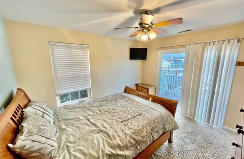 Wildwood Crest Villa | Amazing 6 Bedroom Wildwood Crest Townhome