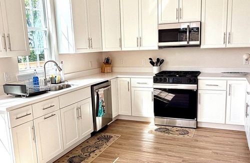 Keansburg House | Amazing Bayside retreat