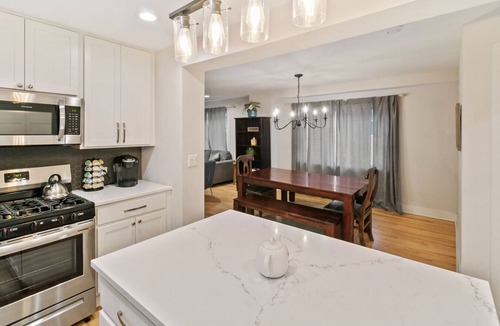Libertyville House | Amazing home in DT Libertyville - Near Naval Base!