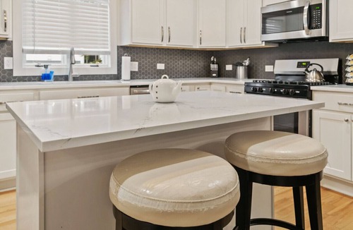 Libertyville House | Amazing home in DT Libertyville - Near Naval Base!