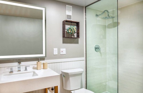 North Ocean City Hotel | Amazing Ocean View Rooms w/Balcony | Outdoor Pool Access | Steps to Beach