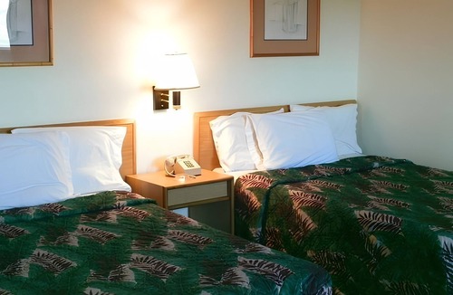 Mexico Hotel | America's Value Inn Mexico