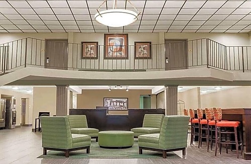 Phenix City Hotel | Americas Best Value Inn & Suites Phenix City