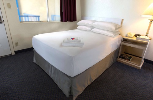 Onawa Hotel | Americas Best Value Inn Onawa