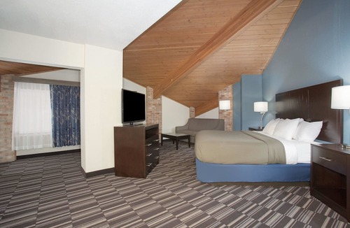 Mount Pleasant Hotel | AmericInn by Wyndham Mount Pleasant
