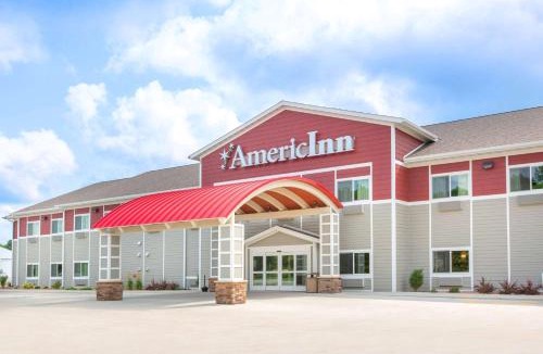Humboldt Hotel | AmericInn by Wyndham Humboldt