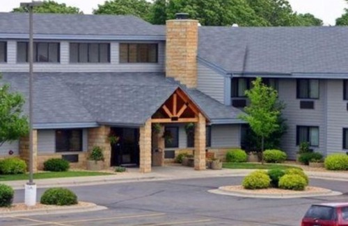 Mankato Hotel | AmericInn by Wyndham Mankato Event Center