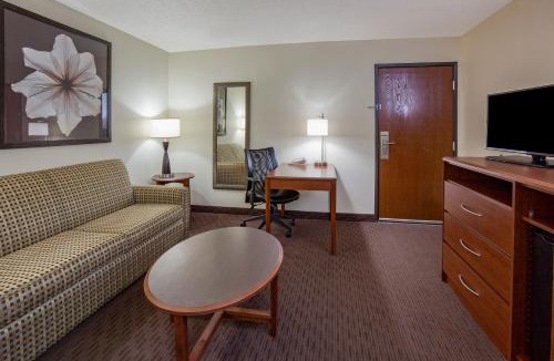 Spencer Hotel | AmericInn by Wyndham Spencer