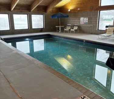 Webster City Hotel | AmericInn by Wyndham Webster City