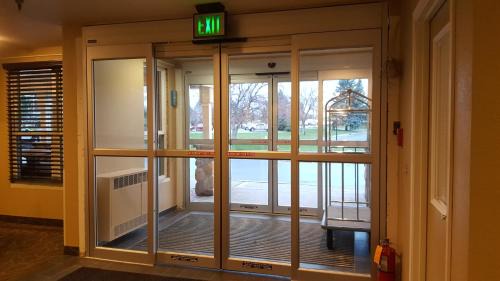 Burnsville Hotel | AmericInn & Suites Burnsville, MN
