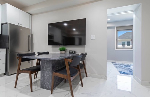 Ventnor City Condo | Ammos Luxury Living- Paros Suite