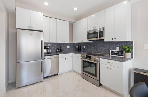 Ventnor City Condo | Ammos Luxury Living- Zakinthos & Kefalonia Suites (5 BEDS/4 BATH)